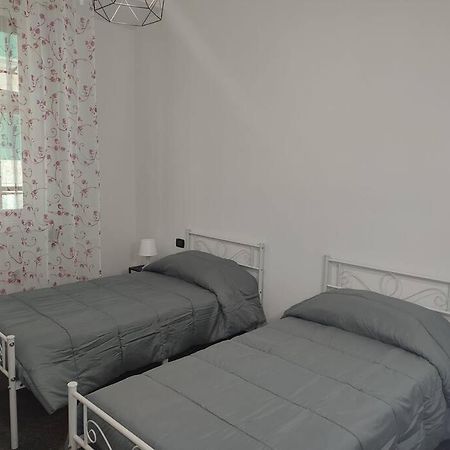 Benny Appartamento 3 Camere Da Letto Ad Uso Esclusivo Genova Aeroporto Eksteriør bilde